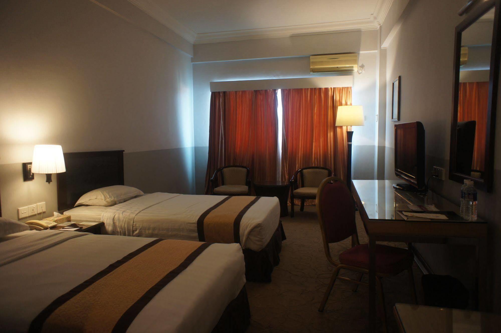 Tyng Garden Hotel SDK Exterior foto
